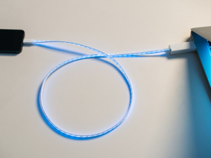 Flowing Effect iOS Lightning  Cable - White w/Aqua EL