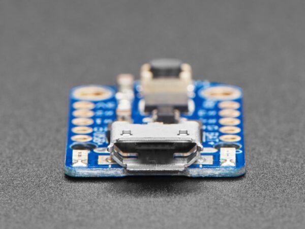 Trinket - Mini Microcontroller - 3.3V Logic - MicroUSB