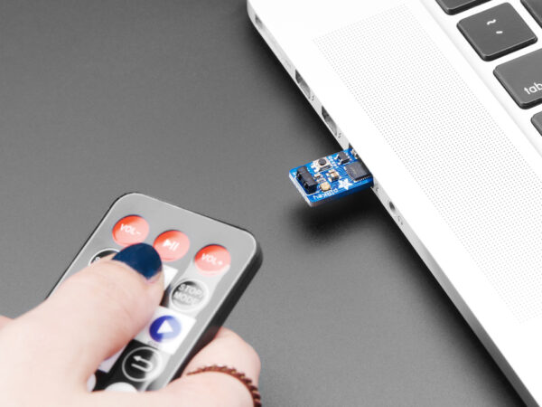 pIRkey - a Python Programmable InfraRed USB Adapter
