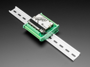 Stacked from 7 images. Method=B (R=7,S=4) DIN Rail Terminal Block Adapter to Metro or Arduino Uno