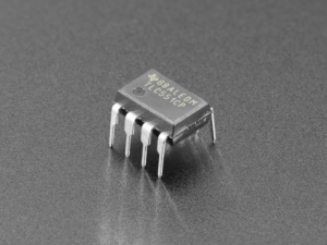 TLC551 IC Timer - CMOS 555 with 1V to 15V power, up to 1.8MHz - TLC551CP