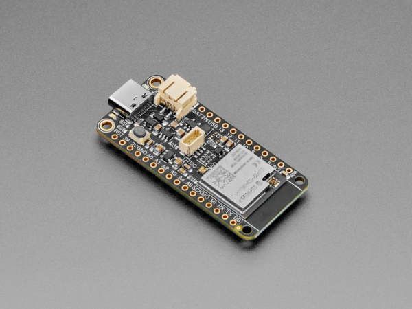 ESP32-S3 Reverse TFT with w.FL Antenna